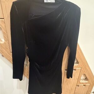 Zara Elegant Black Long Sleeve Dress